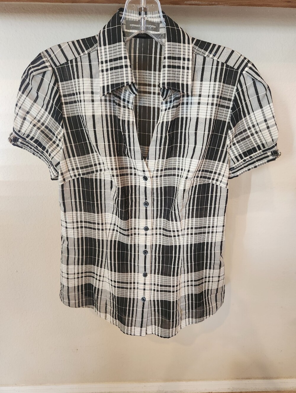 Express Black and White Plaid Short-Sleeve Button Down Shirt With Metal Accents